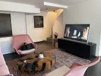 Maison de Charme Avec Jardin au Bouscat Proche Tram Hotels in Le Bouscat