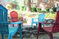 Spacious 5-bedroom lodge in Flippin Ar, on the beautiful White River.