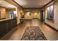 Hampton Inn & Suites Reno - 2-Star