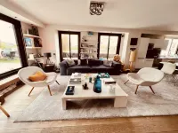 Eiffel Tour Luxury Penthouse VUE With AC