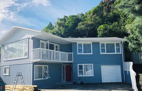 Charming Room available in Stokes Valley, Lower Hutt