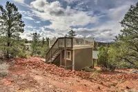 Mountain-View Rooftop Deck: Sedona Hideaway - spa