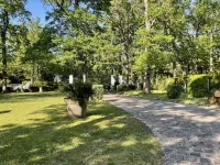 villa with swimming pool at the gates of Paris