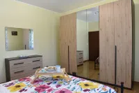 A few minutes from Rome and other centers Farmhouse in the Umbrian village with pets allowed فنادق في Calvi dell'Umbria