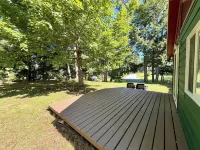 Great Sacandaga Lake 4 Season Cabin - Leaf Peeping Availability!
