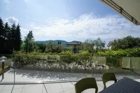 Domus Garda Relax Hotels in Garda