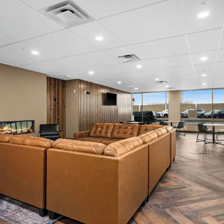 Force on 5th Avenue Hotel