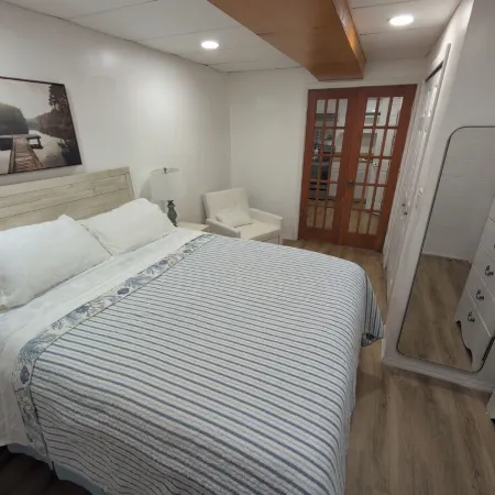 Charming  1-bedroom apartment in peaceful Dayton with WiFi, AC.