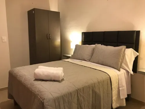 San Marcos Home in a quiet & private neighbourhood