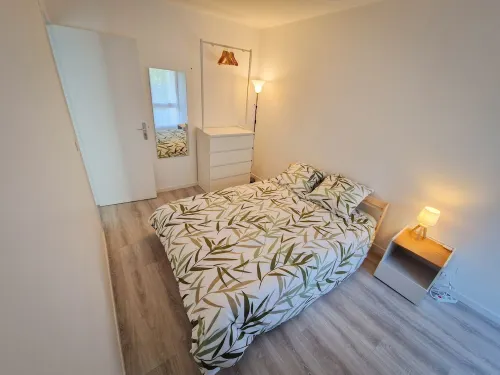 Charming rooms in shared flat Cergy center