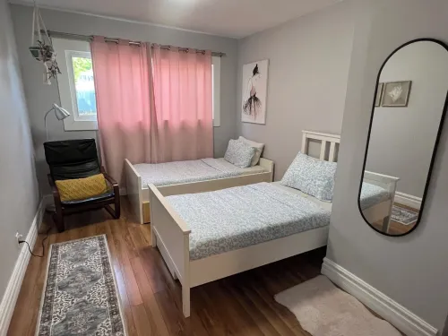 Cozy Bungalow and outdoor space