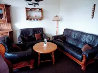 Hexenstube Endora in Harz style, handmade furniture, WLAN, pet-friendly