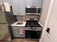 Amazingly Cozy Comfort Downtwn, Amphitheater, 2 min ferry & train station Hotels in Bridgeport