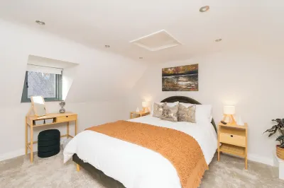 Cosy historic cottage in Hillsborough, near Belfast, Dublin & local attractions Các khách sạn ở 