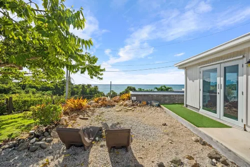 LaMcArena Beachfront Retreat Hotels in Camino Nuevo