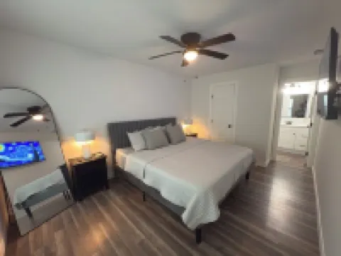 NEW LISTING!4 Bedrooms/3.5 Bathrooms