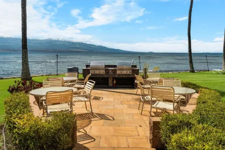 Oceanfront Maalaea Harbor Two Bedroom Condo within walking distance to beach