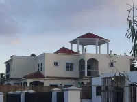 Luxe Spacious Villa With Private Pool, Ocean View and Gazebo,Close to Town 12 P.