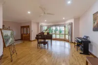 Gateway to Port Douglas Daintree