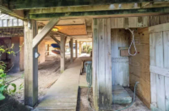 2 Bd 2 Ba Townhome~Ocean Views and Sounds~Private Beach Access