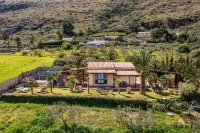 Gypsy Mansion Hotels in Scopello