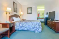 OYO酒店東梅肯I-75