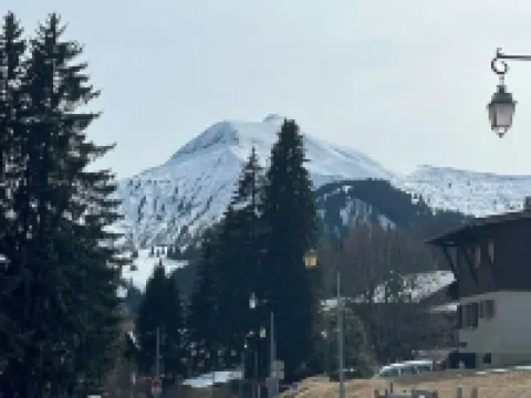 Apartment at the foot of the Bettex slopes with breathtaking views of Mont Blanc