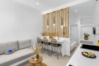 Plori Suite 1 나우사 호텔