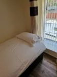 The Ynyscedwyn Arms Hotel - 2 звезды
