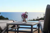 La Bombonera House with exclusive views Hotels in Tossa De Mar