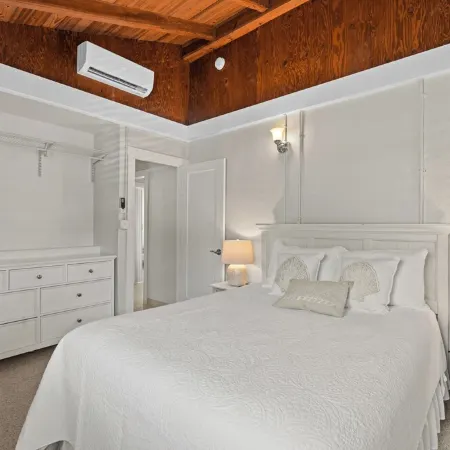 Tropical Oasis for your Naples Getaway!