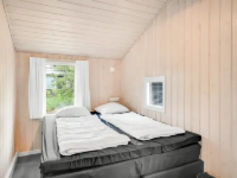 "Adrienne" - 240m from the sea