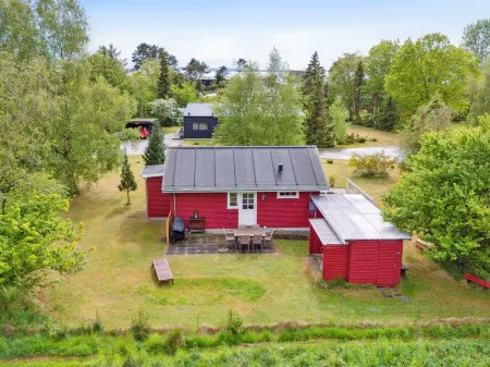 "Aris" - 480m from the Sea Отели в г. Ebeltoft