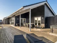 "Markku" - 400m from the Sea Hotels in Harboor