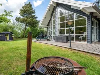 "Hellin" - 175m from the sea