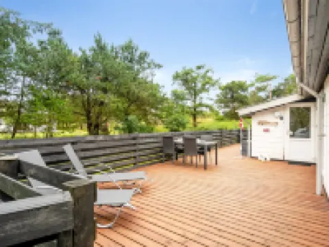 "Pia" - 250m to the Fjord