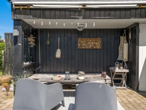 "Apolina" - 1km from the Sea