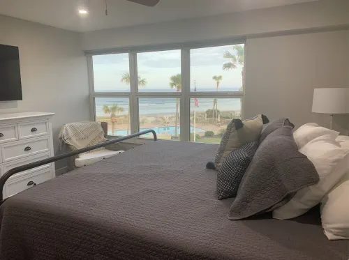 Coquina A203- Steps to the Beach