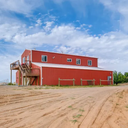 Charming Barn Apt in Boulder! Gateway to Parks!