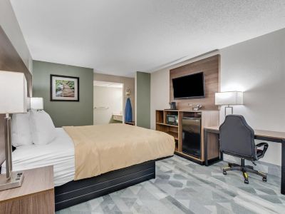 Quality Inn