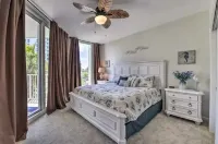 Destin Resort Destination - Pool View