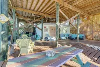 Little Gasparilla Island Paradise: Walk to Beach! - Homestays