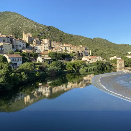 Roquebrun Villa with Pool