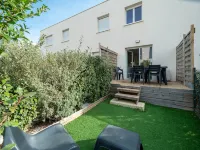 Villa in France near Beach & Heated Pool -  Ferienhäuser
