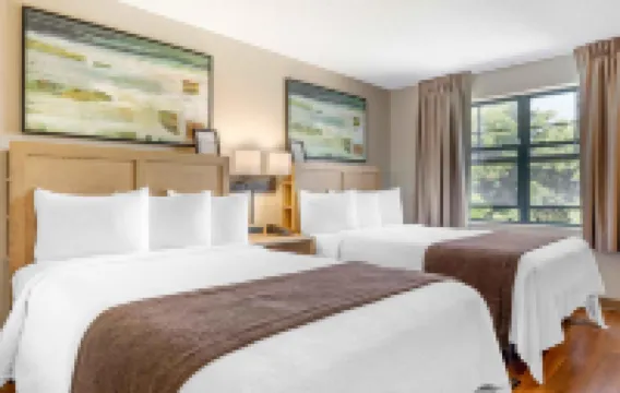 エクステンデット ステイ アメリカ スイーツ カールスバッド ビレッジ バイ ザ シー