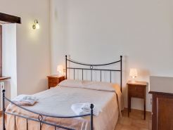 Authentic Marche Hideaway