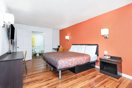 Motel 6 Columbus, Oh Hotels in Violet Township