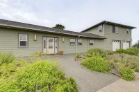 Crescent City Getaway w/ Panoramic Ocean Views! - pantai