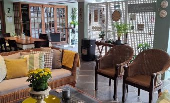 Apartment 7 on Oakleigh