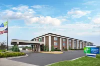 Holiday Inn Express & Suites EDEN PRAIRIE - MINNEAPOLIS by IHG - parking